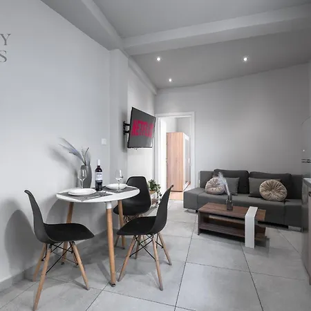 Upper Floor, The Luxury * Салоники
